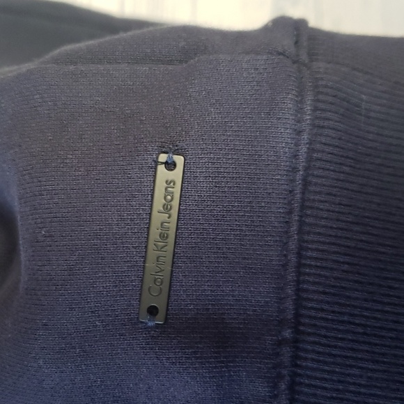 Calvin Klein sweatshirt - Picture 4 of 5